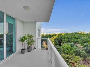 14951 Royal Oaks Ln 401, North Miami FL 33181