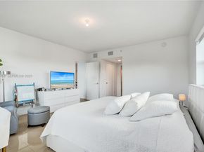 14951 Royal Oaks Ln 401, North Miami FL 33181