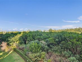 14951 Royal Oaks Ln 401, North Miami FL 33181