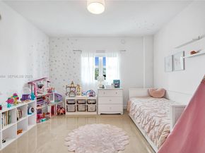 14951 Royal Oaks Ln 401, North Miami FL 33181