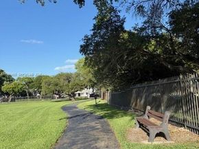 5119 SW 153rd Pl N, Miami FL 33185