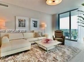 17111 Biscayne Blvd 2305, North Miami Beach FL 33160