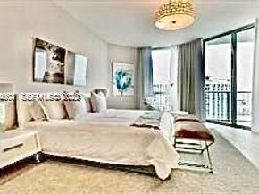 17111 Biscayne Blvd 2305, North Miami Beach FL 33160