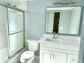 4098 Yarmouth  E 4098, Boca Raton FL 33434