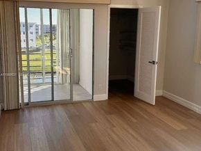 4098 Yarmouth  E 4098, Boca Raton FL 33434