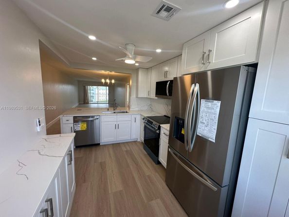 4098 Yarmouth  E 4098, Boca Raton FL 33434