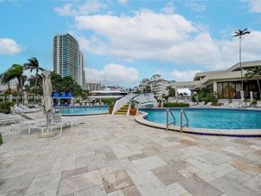 19707 Turnberry Way 5D, Aventura FL 33180