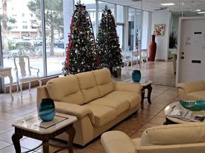 1801 S Ocean Dr PH33, Hallandale Beach FL 33009