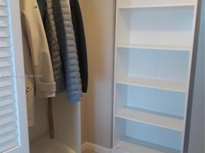 1801 S Ocean Dr PH33, Hallandale Beach FL 33009