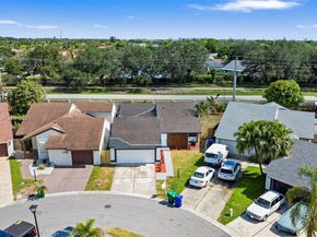1701 SW 86th Ter, Miramar FL 33025
