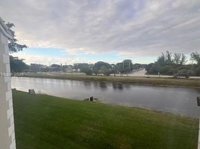 2881 N Oakland Forest Dr 309, Oakland Park FL 33309