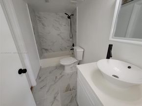 2881 N Oakland Forest Dr 309, Oakland Park FL 33309