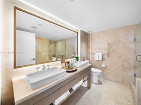 102 24th St 1215, Miami Beach FL 33139