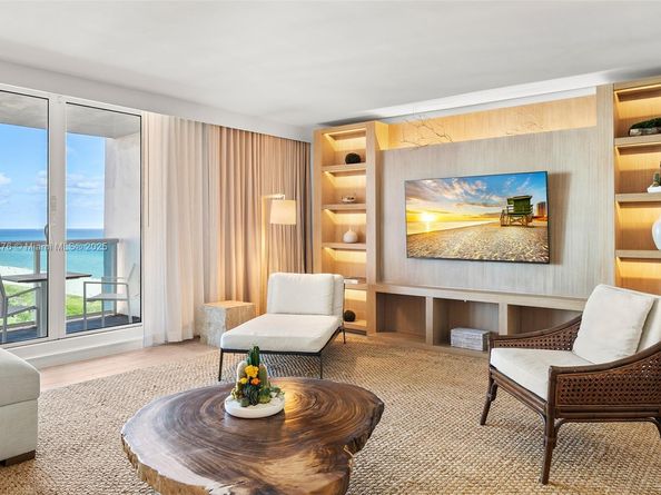102 24th St 1215, Miami Beach FL 33139
