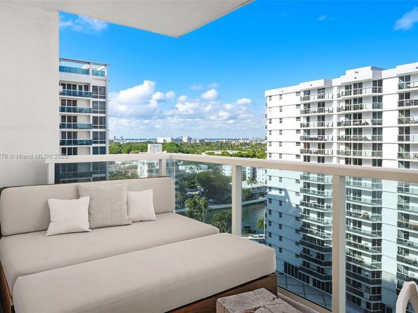 102 24th St 1215, Miami Beach FL 33139