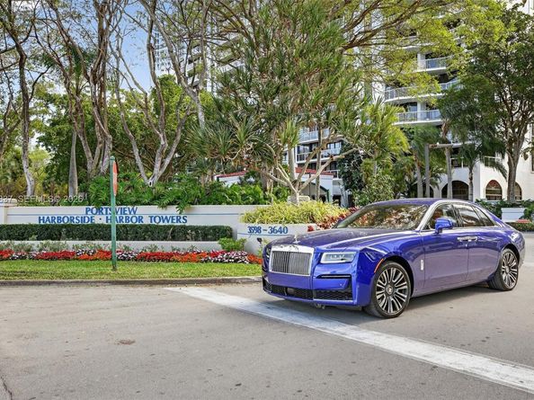 3610 Yacht Club Dr 701, Aventura FL 33180