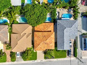 3325 NE 17th Ct, Fort Lauderdale FL 33305