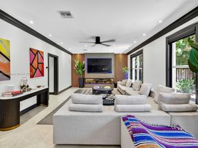 3325 NE 17th Ct, Fort Lauderdale FL 33305