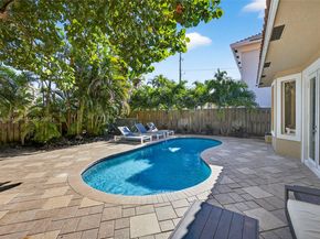 3325 NE 17th Ct, Fort Lauderdale FL 33305