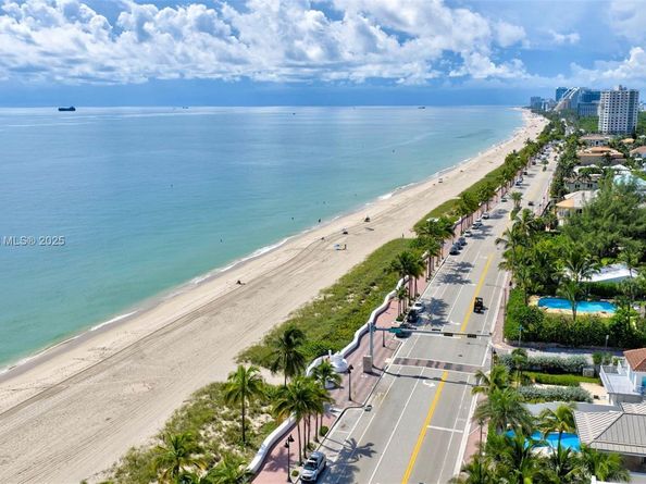 3325 NE 17th Ct, Fort Lauderdale FL 33305