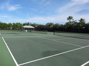 600 Three Islands Blvd 817, Hallandale Beach FL 33009