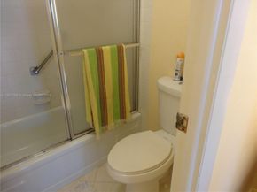 600 Three Islands Blvd 817, Hallandale Beach FL 33009