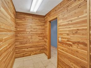 366 W 12th St, Hialeah FL 33010