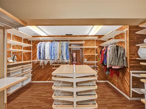 366 W 12th St, Hialeah FL 33010