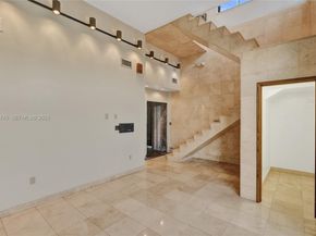 366 W 12th St, Hialeah FL 33010