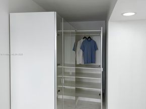 6900 Bay Dr 6C, Miami Beach FL 33141