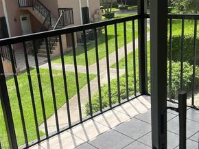9808 Hammocks Blvd 20323, Miami FL 33196