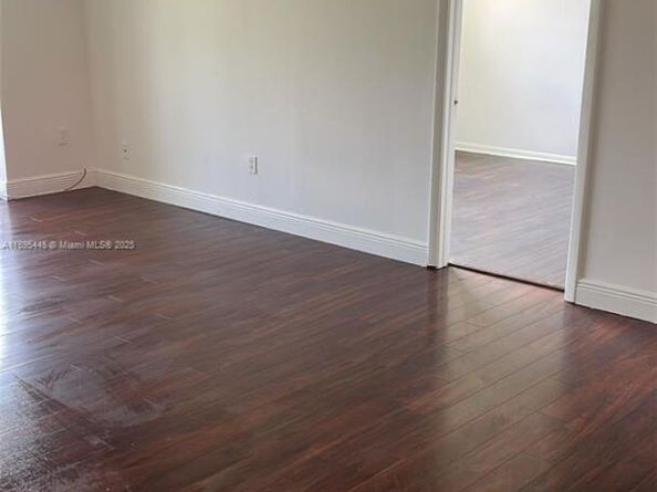 9808 Hammocks Blvd 20323, Miami FL 33196