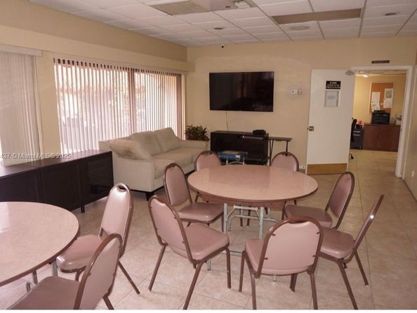 777 S Federal Hwy 308D, Pompano Beach FL 33062