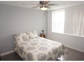 777 S Federal Hwy 308D, Pompano Beach FL 33062
