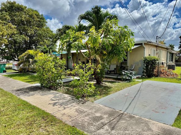 509 SW 78th Ct, Miami FL 33144