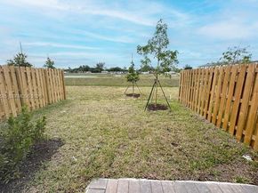 12428 NW 23rd Ct, Miami FL 33167