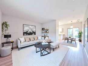 2610 NE 3rd Dr 203, Homestead FL 33033