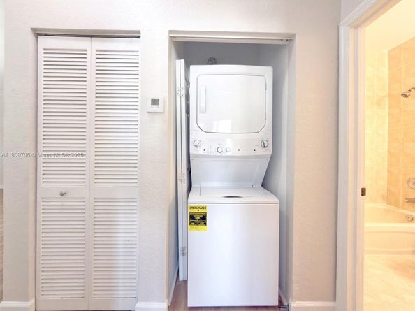 2610 NE 3rd Dr 203, Homestead FL 33033