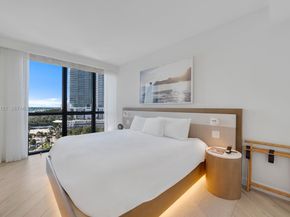 2201 Collins Ave 1010, Miami Beach FL 33139