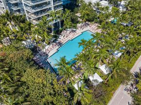 2201 Collins Ave 1010, Miami Beach FL 33139