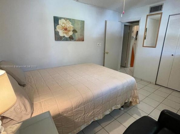 7400 NW 17th St 209, Plantation FL 33313