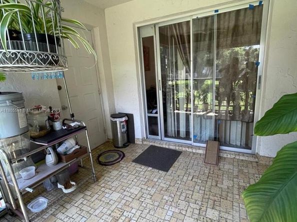 7400 NW 17th St 209, Plantation FL 33313