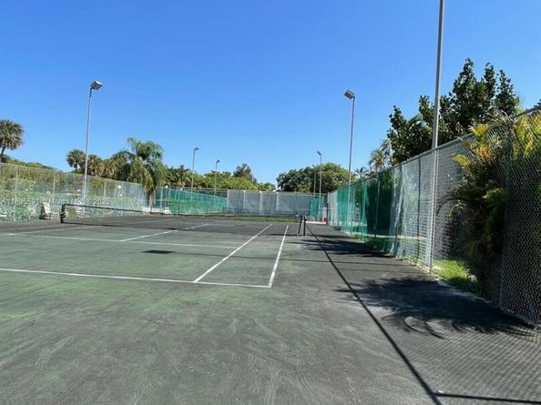 7400 NW 17th St 209, Plantation FL 33313