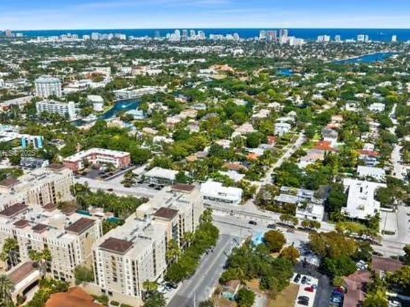 520 SE 5th Ave 2404, Fort Lauderdale FL 33301