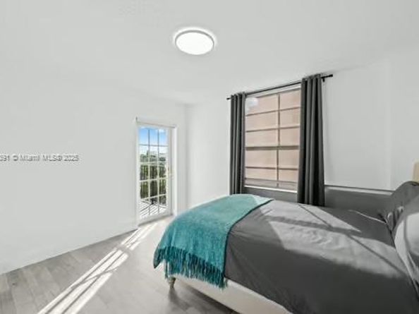 520 SE 5th Ave 2404, Fort Lauderdale FL 33301