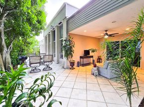 5706 White Hickory Cir, Tamarac FL 33319