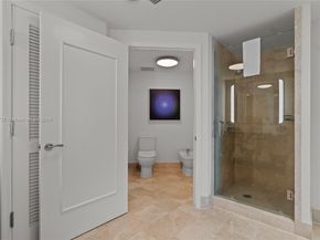 4401 Collins Ave 3202/3204, Miami Beach FL 33140