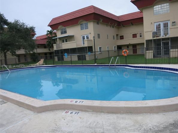 10901 N Kendall Dr 109, Miami FL 33176