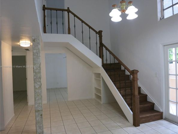 10901 N Kendall Dr 109, Miami FL 33176