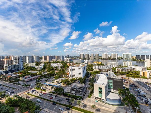 17975 Collins Ave N1802, Sunny Isles Beach FL 33160